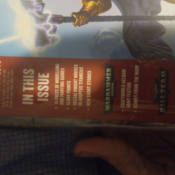 New Feb 2019 White Dwarf magazine with free booklet - Picture 2 of 3